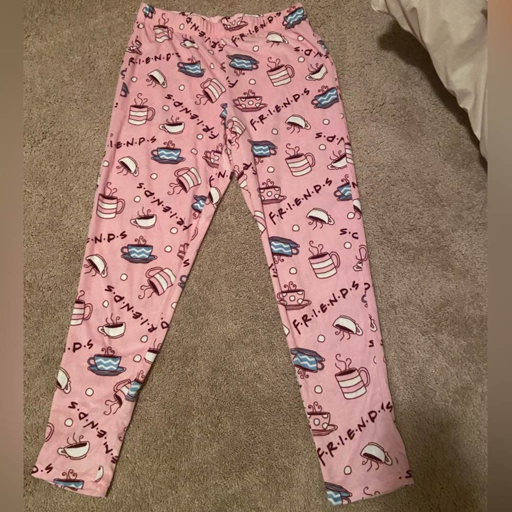 Friends pajama pink pants fleece soft